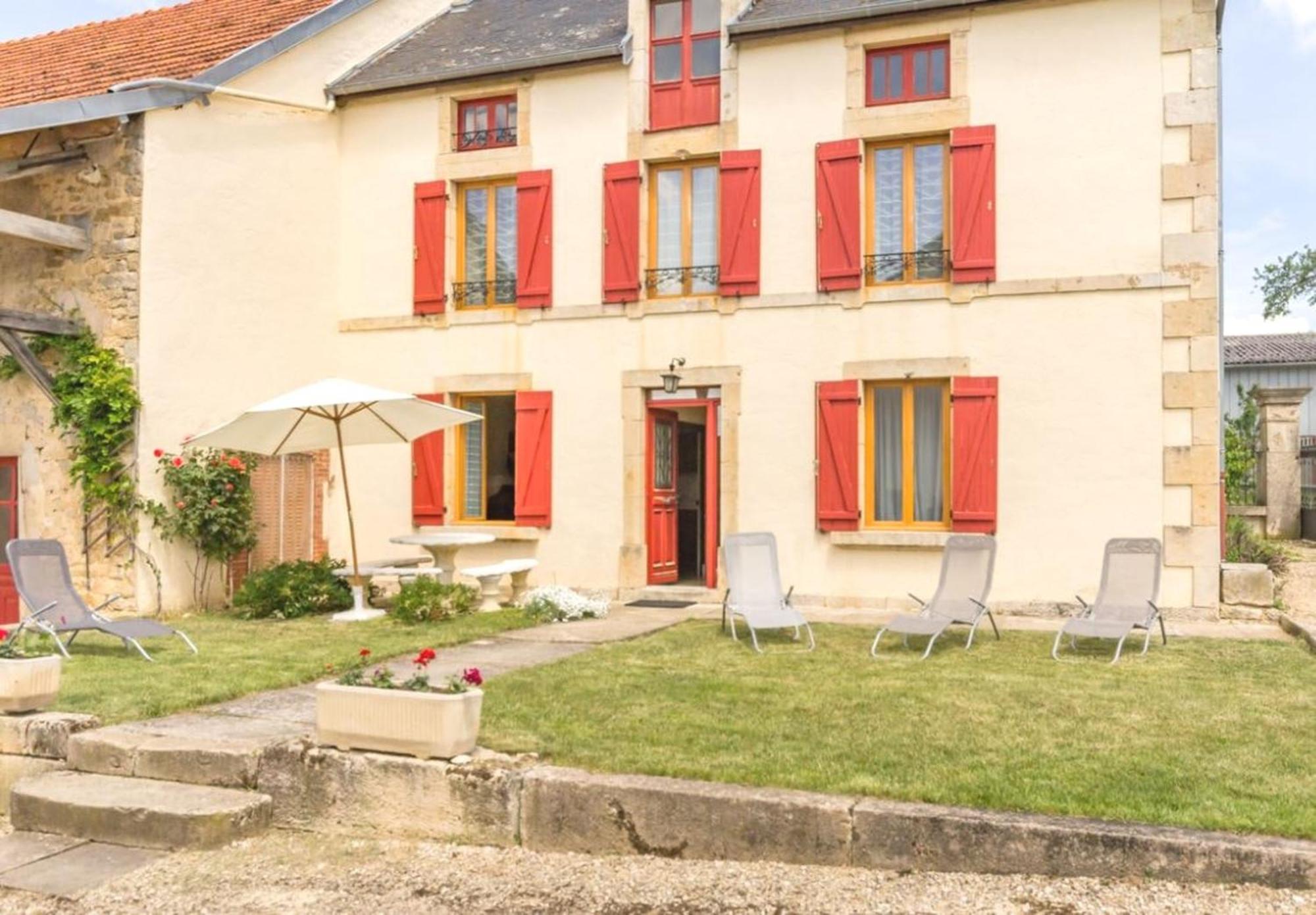 Maison Chaleureuse A Eringes Avec Jardin Et Parking Inclus Kültér fotó