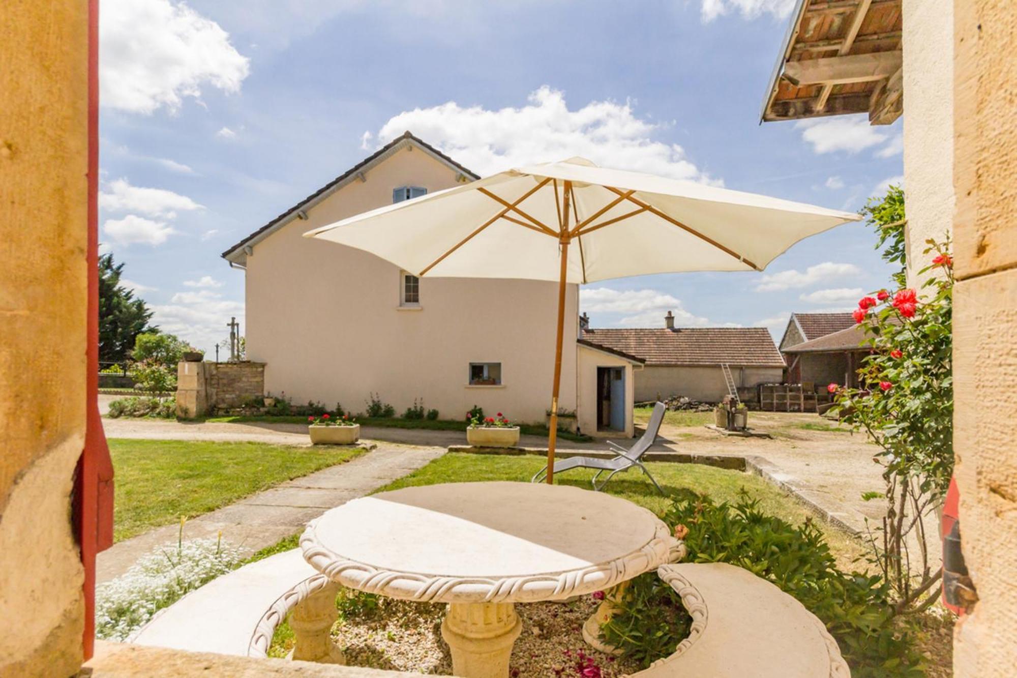 Maison Chaleureuse A Eringes Avec Jardin Et Parking Inclus Kültér fotó